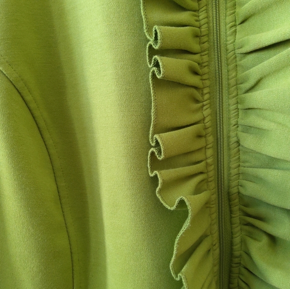 Susan Graver zip front jacket with cascading ruffle L - Picture 2 of 7